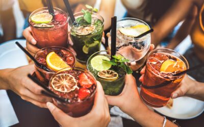 Trend umírněné konzumace alkoholu se šíří napříč generacemi